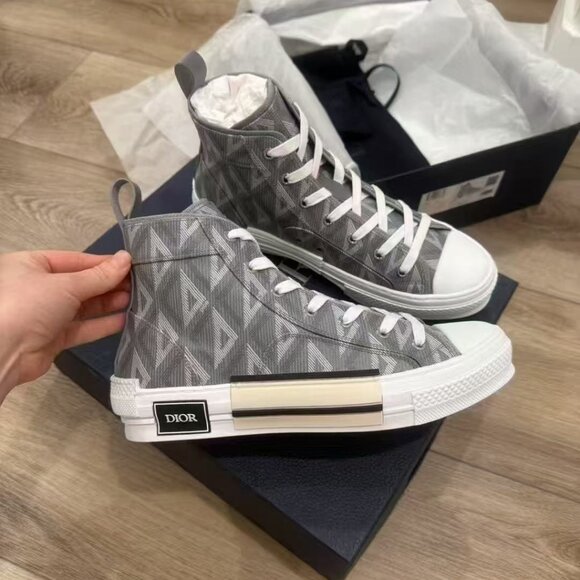 NIB Authentic Dior Grey/White Canvas B23 High Top Sneakers Size 41 - Picture 1 of 7